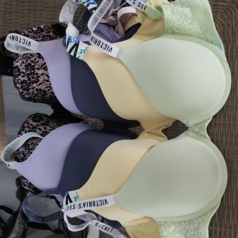 NEW 32DD total 5